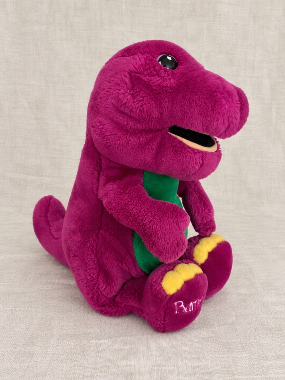Vintage 1992 Barney the Dinosaur Purple Plush 12"